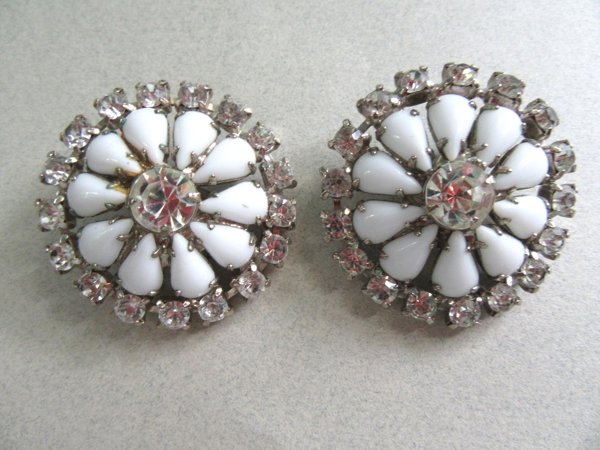 1950's White Rhinestone Earrings Vintage Jewelry 