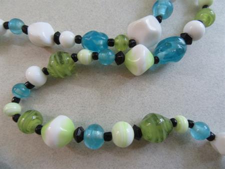 Vintage Art Glass Necklace 