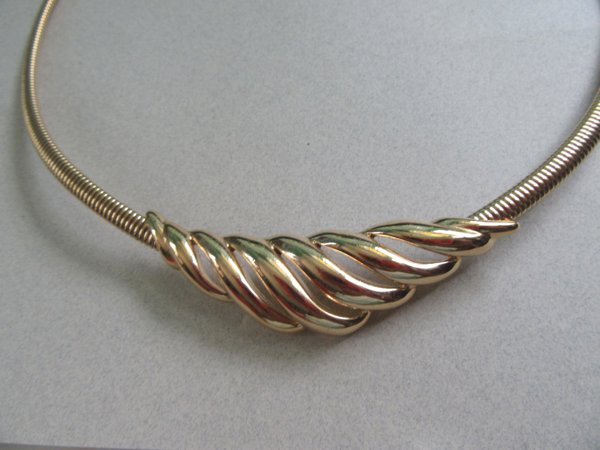 Trifari Mesh Rope Necklace Signed Vintage Jewelry 