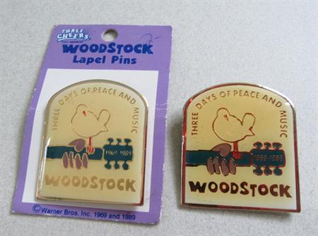 Two Woodstock Anniversary Pins Applause 1989  Three Days of Peace and Music Collectibles Old Stock Hippie Costume Accessories