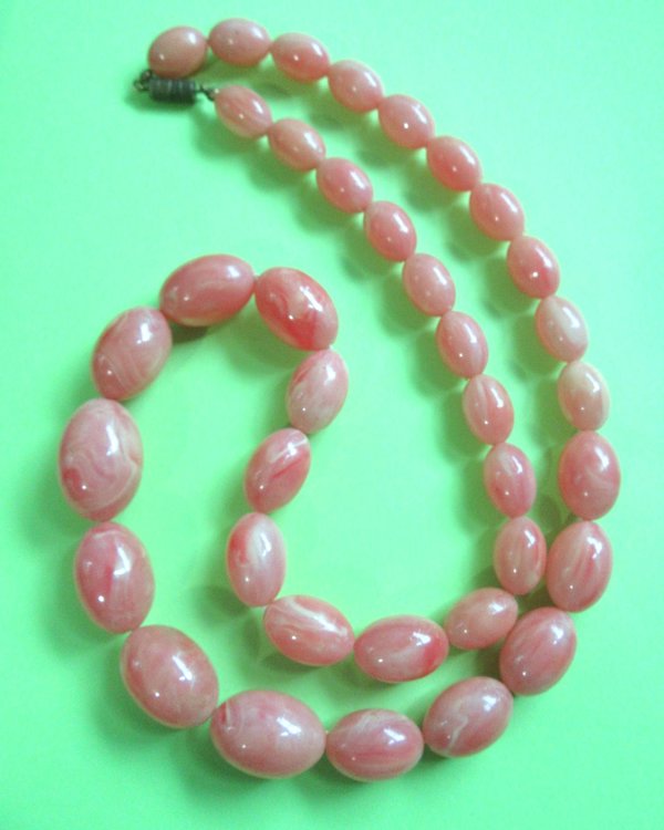 Vintage Lucite Necklace  Beads Vintage Jewelry