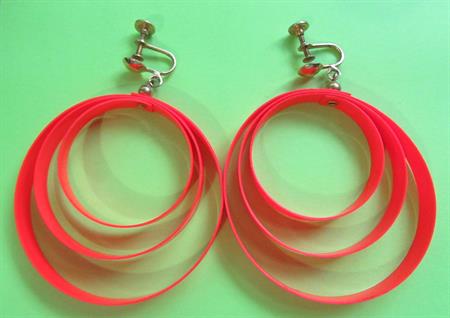 Mod Neon Orange Circle Screw On Earrings Vintage Costume Jewelry 1960's Accessories