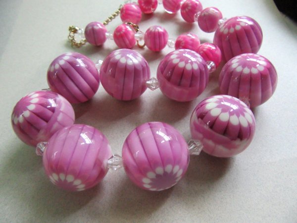 Lucite Pink and Purple Flower Necklace Mr.s Roper