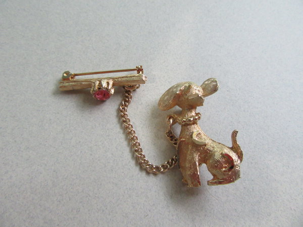 1950's Dog Chatelaine Pin Vintage Jewelry Figural 