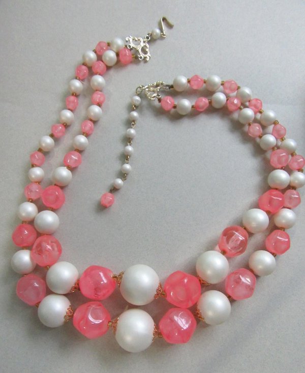 1950's Pink Lucite Necklace Hong Kong Vintage Jewelry 