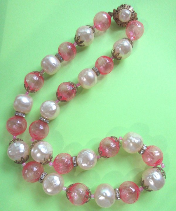 Vintage Pink Bubble Necklace Faux Pearls