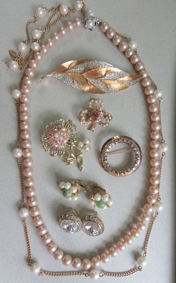 Rhinestone Jewelry Lot Sarah Coventry Pin 