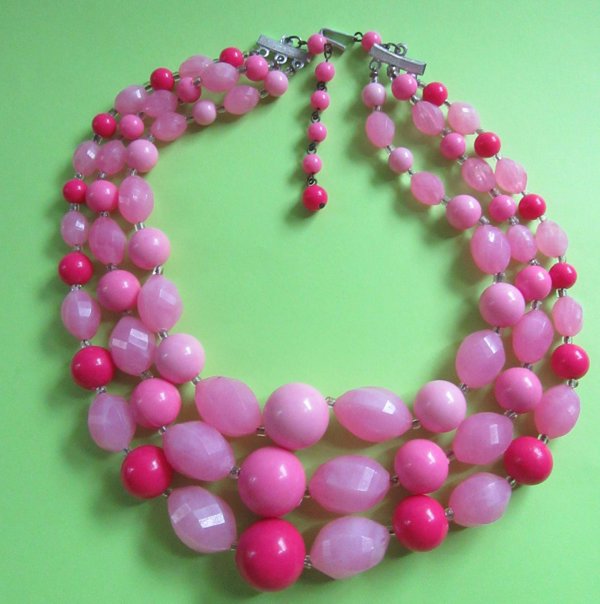 1950's Pink Lucite Necklace Hong Kong Vintage Jewelry