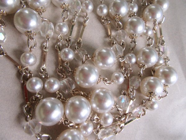1950's Necklace Faux Pearls  Crystals Japan Vintage Jewelry 