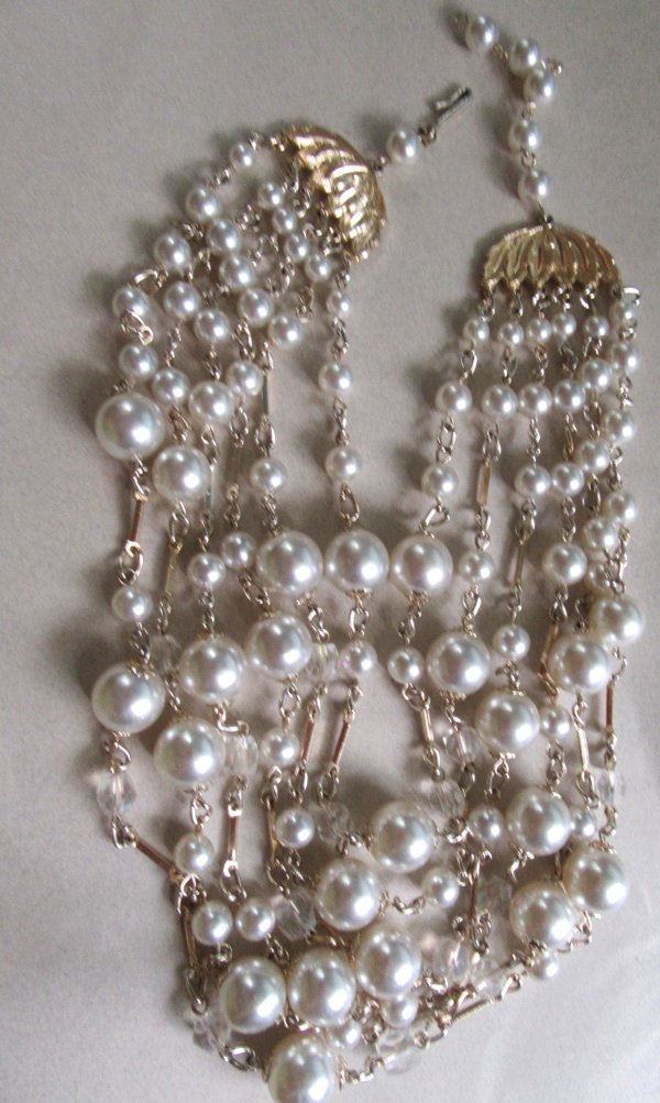 1950's Necklace Faux Pearls  Crystals Japan Vintage Jewelry 
