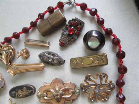 Victorian and Up Junk Jewelry Lot 