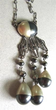 1930's Glass Tear Drop  Necklace Antique Jewelry