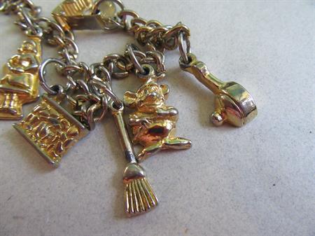 1980's Child's Cinderella Charm Bracelet Dinsney Collectibles