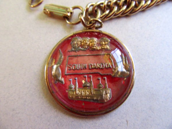 1950's South Dakota Bracelet Souvenir Vintage Jewelry