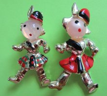 1950's Scottish Scatter Pin Couple Vintage Jewelry