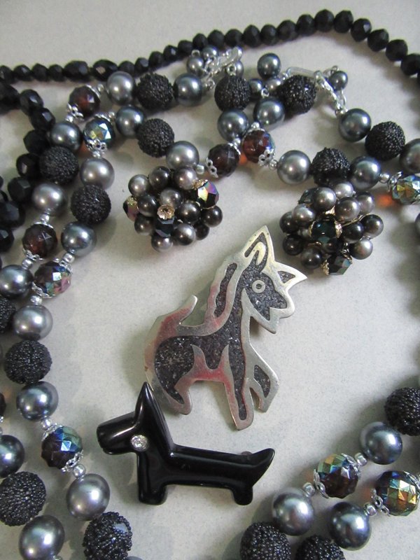 Vintage Jewelry Lot Necklaces Scottie Dog Pin and More