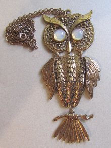 1970's Owl Necklace Articulated Barn Owl Vintage Jewelry