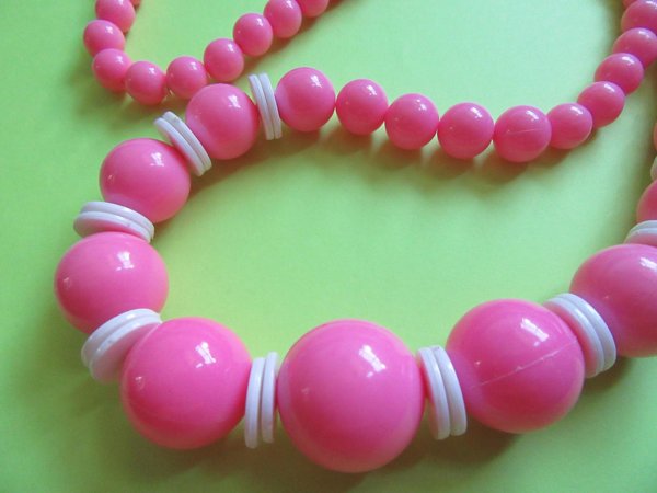 1980's Pink Necklace Vintage Jewelry Mrs. Roper