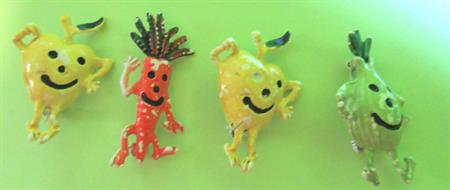 Anthropomorphic Pin Set Apples Onion Carrot AS IS Needs Paint Touch Up  Vintage Costume jewelry Figural Veggie  Fruit