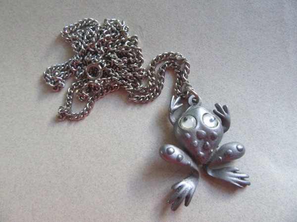 Anthropomorphic Frog Necklace Google Eyes  JJ Vintage Jewelry 