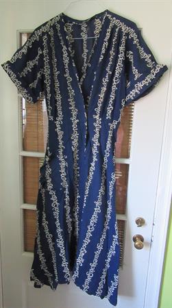 VERY RARE 1940's South Pacific Song Titles Cotton Lounge Dressing Robe Vintage Clothing Movie Memorabilia Collectibles