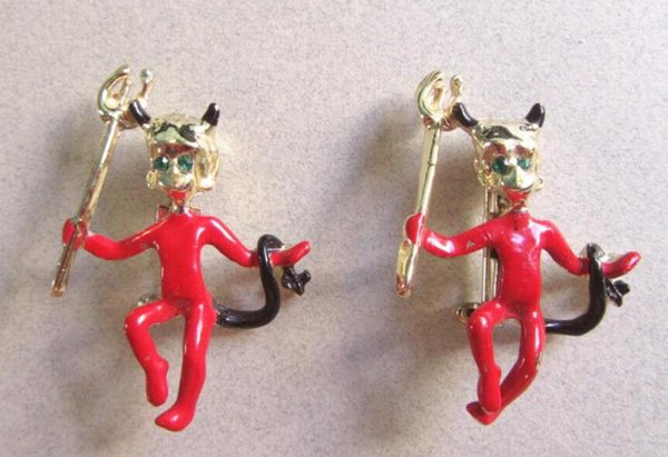 Vintage Devil Scatter Pins Set Figural