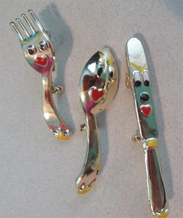 Anthropomorphic Pins Scatter Pin Set Spoon Knife Fork Gold Tone 1950's Vintage Costume Jewelry Figural