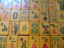 Bakelite Mahjong Tiles Lot 152 Pieces Vintage Games FREE SHIPPING