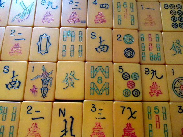 Bakelite Mahjong Tiles Lot 152 Pieces Vintage Games FREE SHIPPING