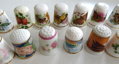 Large 28 Vintage Thimbles Collection 