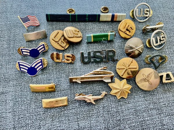 Vintage Military Pins Lot US Army  Militaria WWII 