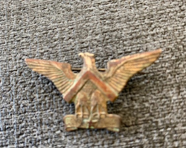 Vintage WWII Eagle Victory ? Pin Military Collectibles 