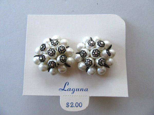 Vintage Laguna Cluster Earrings Signed Jewelry