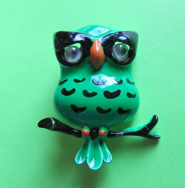 Vintage Google Eyes Owl Pin Signed Lind Gal