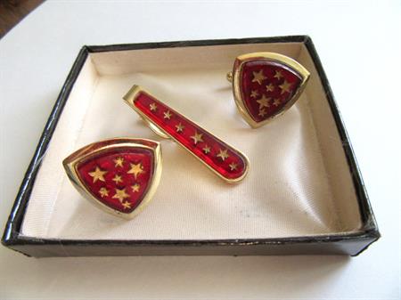 Mid Century Red Lucite Stars Tie Bar and Cufflinks Set Never Worn Mens Vintage Jewelry