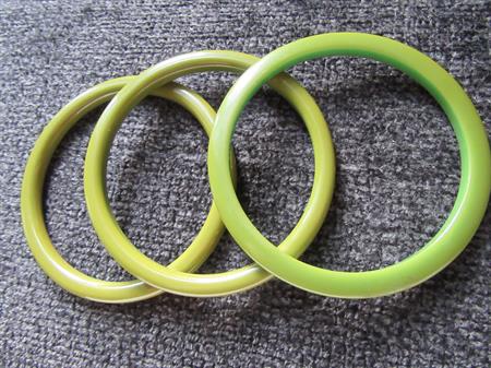 Vintage Avacado Green Bakelite Bangles Set Plus Free Slice Bangle! 