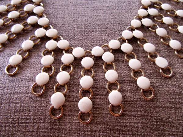 Vintage Mesh Necklace Bib Book Chain Style 