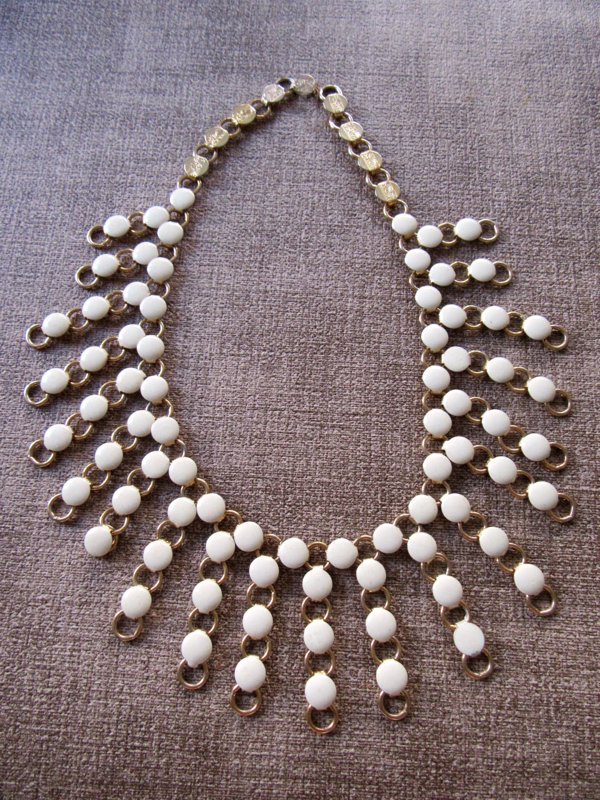 Vintage Mesh Necklace Bib Book Chain Style 