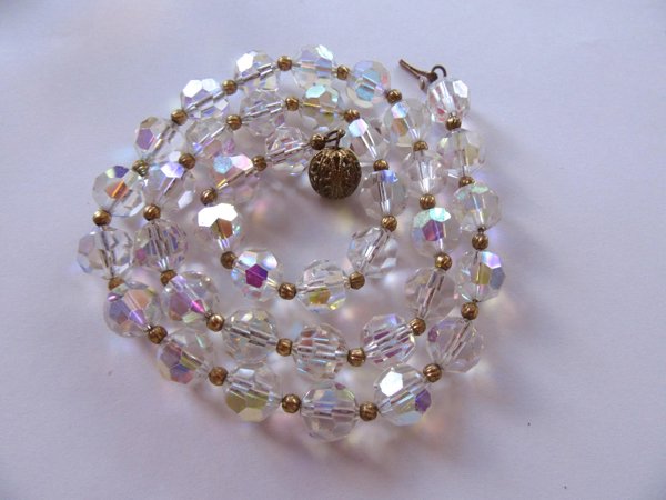 Vintage Crystal Necklace Srtung On Chain 