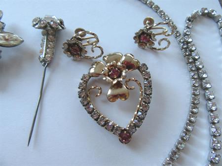 Vintage Rhinestone Jewelry Lot Pins Necklaces