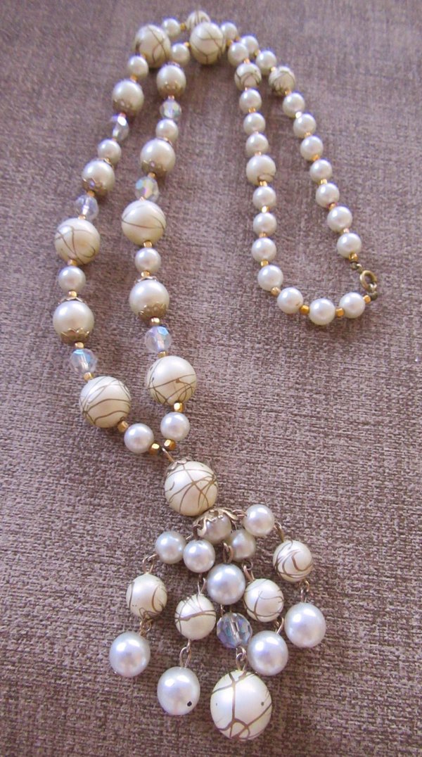 Vintage Faux Pearl and Crystal Tassel Necklace Splatter Paint Beads