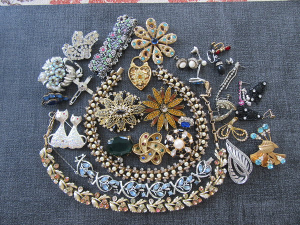 Rhinestone Harvest Jewelry Lot Destash Crafting 