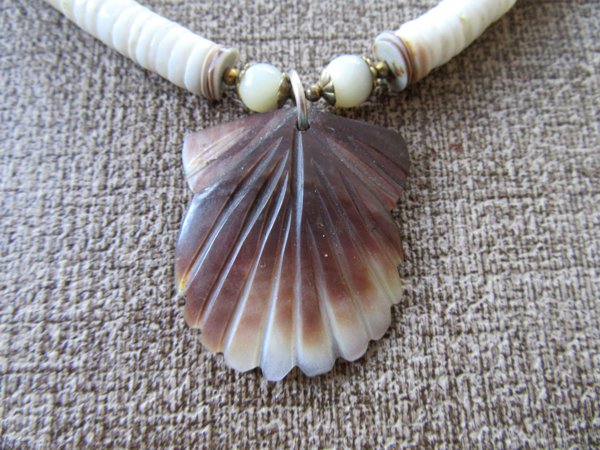 Vintage 1970's Pukka Necklace Sea Shell Pendant 