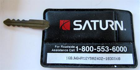 SATURN Emergency Use Car Key and Case Memorabilia Automobilia 