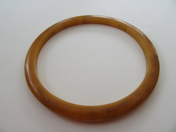 Vintage Bakelite Bangle Bracelet Peanut Butter 