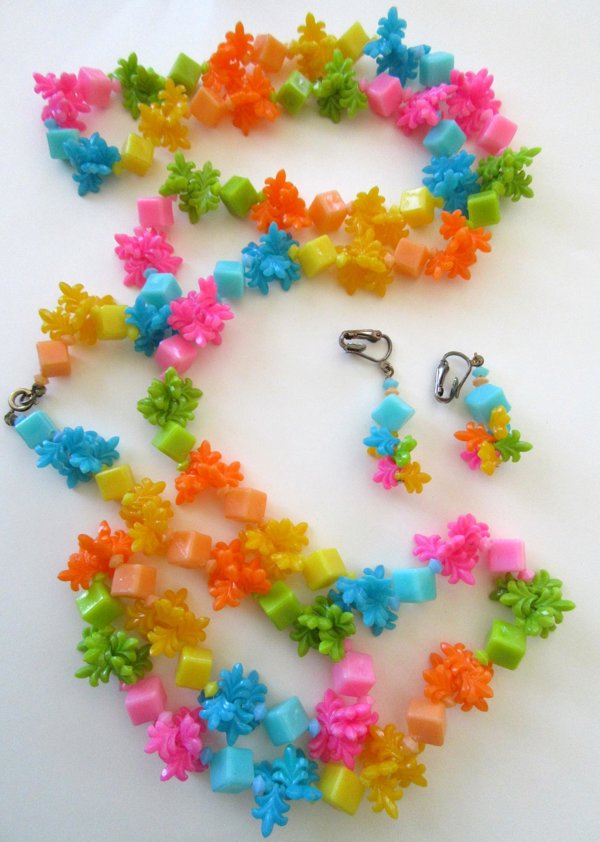 1960's Mod Rainbow Necklace Set Vintage Jewelry