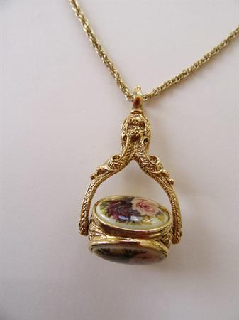 Vintage 1928 Victorian Revival Spinning Fob Pendant 30
