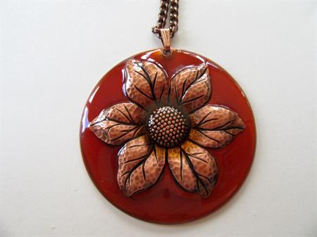 Vintage Mid Century Coper Sunflower Pendant Necklace Costume Jewelry
