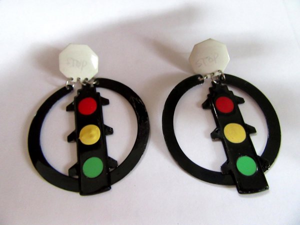Vintage 1980's Traffic Light Pierced Earrings 
