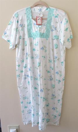 Ladies Vintage 100% Cotton Blue Butterflies Flowers Nightgown Just Love Brand Never Worn Original Tag 